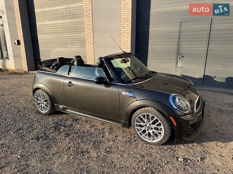 Кабриолет MINI Convertible 2013 в Ужгороде