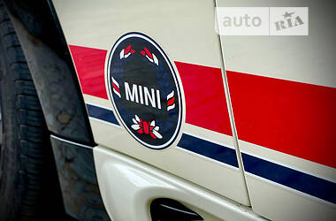 Кабриолет MINI Cooper 2010 в Полтаве