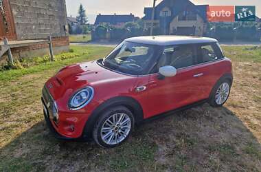 Хэтчбек MINI Cooper 2021 в 