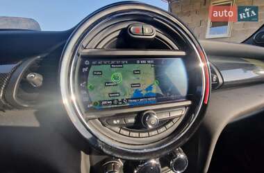 Хэтчбек MINI Cooper 2021 в 