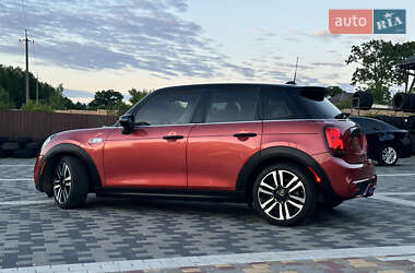 Хэтчбек MINI Cooper 2020 в 