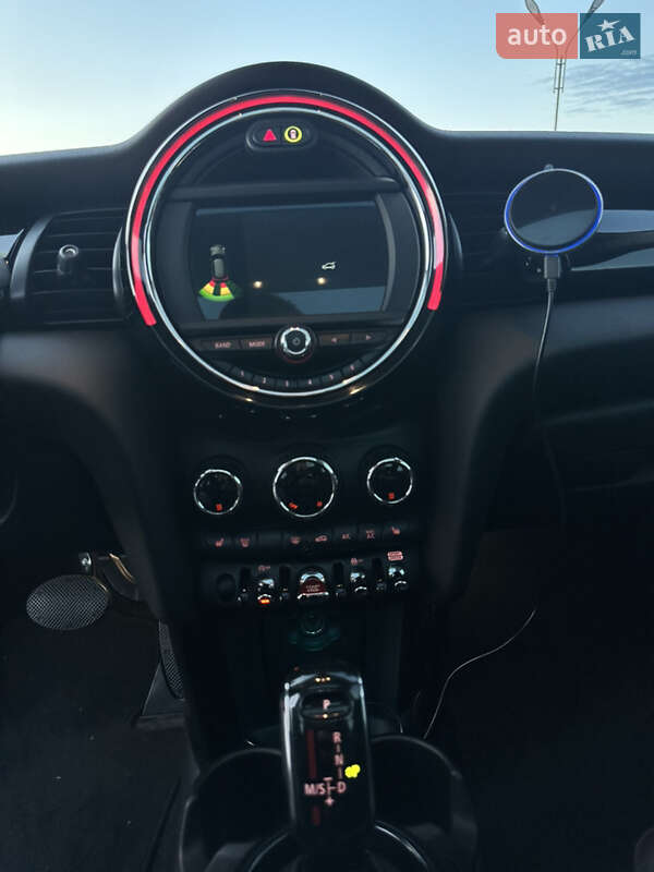 Хетчбек MINI Cooper 2020 в Києві фото 28 Хетчбек MINI Cooper 2020 в Києві
