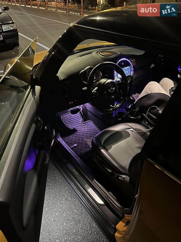 Хетчбек MINI Cooper 2014 в Києві фото 21 Хетчбек MINI Cooper 2014 в Києві