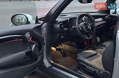 Хэтчбек MINI Cooper 2021 в 