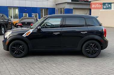 Хэтчбек MINI Cooper 2011 в 