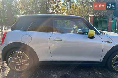 Хетчбек MINI Cooper 2020 в 