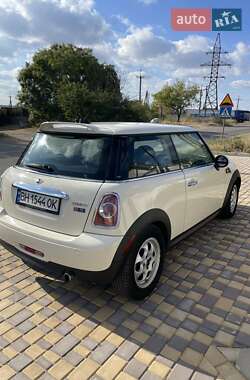 Хэтчбек MINI Cooper 2012 в Одессе