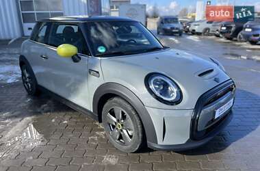 Хэтчбек MINI Cooper 2022 в Хмельницком