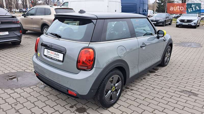 Хэтчбек MINI Cooper 2022 в Хмельницком