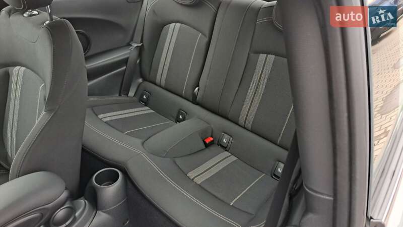 Хэтчбек MINI Cooper 2022 в Хмельницком