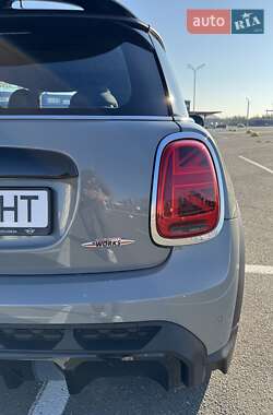 Хэтчбек MINI Cooper 2022 в 