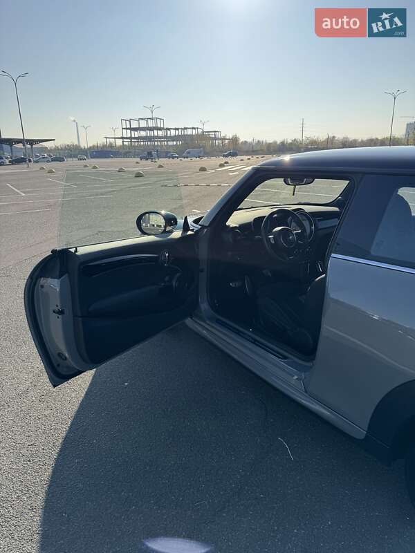 Хэтчбек MINI Cooper 2022 в Львове фото 21 Хэтчбек MINI Cooper 2022 в Львове