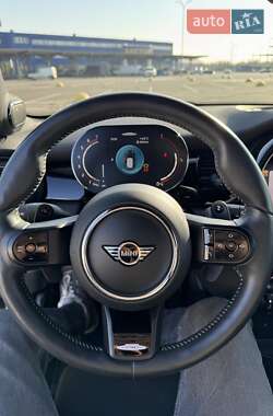 Хэтчбек MINI Cooper 2022 в 