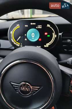 Хэтчбек MINI Cooper 2021 в Хмельницком