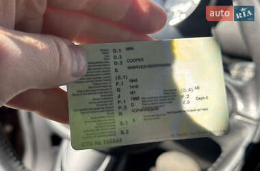 Хэтчбек MINI Cooper 2013 в 