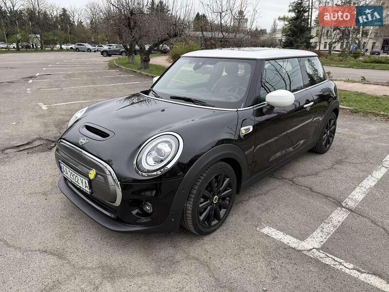 Хэтчбек MINI Cooper 2021 в 