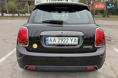 Хэтчбек MINI Cooper 2021 в 