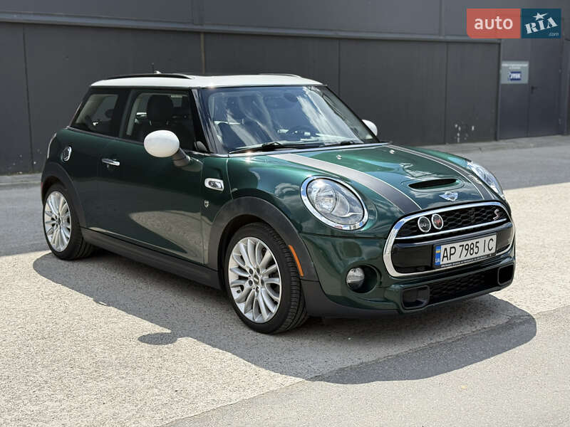 Хетчбек MINI Cooper 2017 в Києві