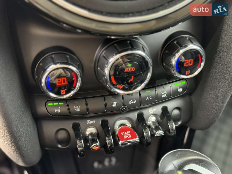 Хетчбек MINI Cooper 2017 в Києві