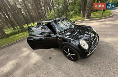 Хэтчбек MINI Cooper 2002 в 