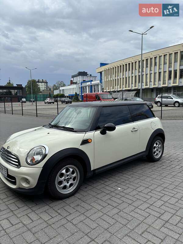 Хэтчбек MINI Cooper 2011 в Львове фото 2 Хэтчбек MINI Cooper 2011 в Львове