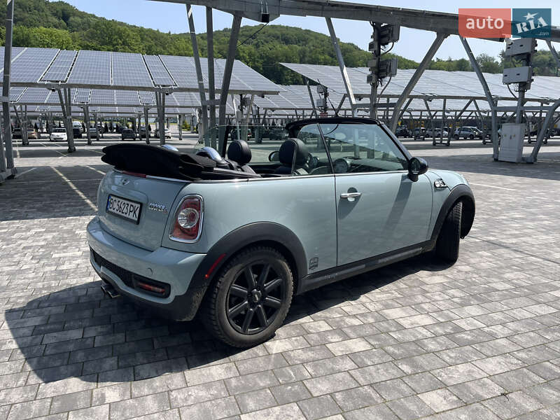 Хэтчбек MINI Cooper 2013 в Львове