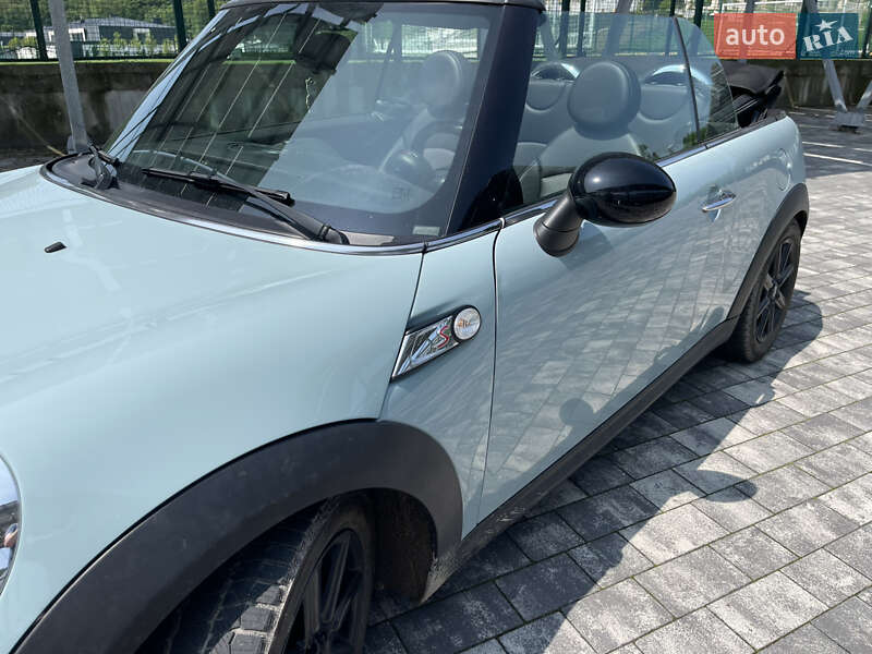 Хэтчбек MINI Cooper 2013 в Львове