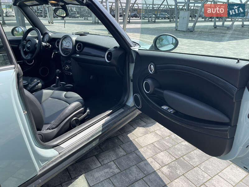 Хэтчбек MINI Cooper 2013 в Львове