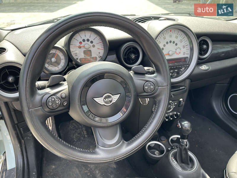 Хэтчбек MINI Cooper 2013 в Львове