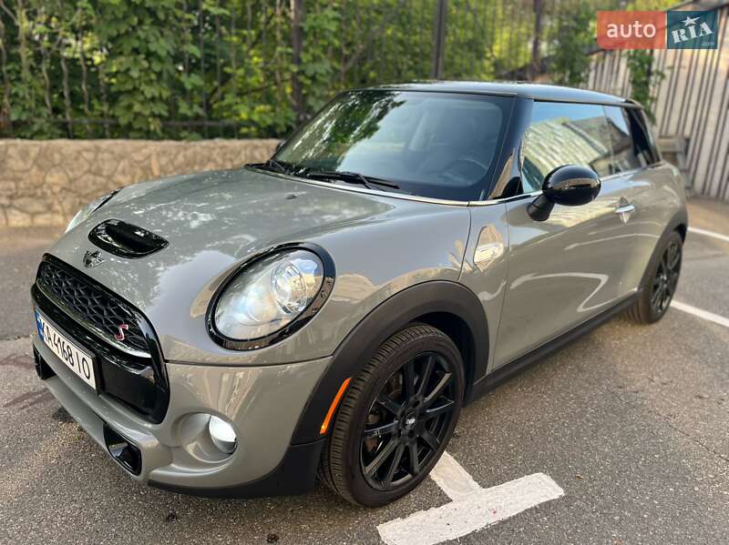 Хетчбек MINI Cooper 2015 в Києві
