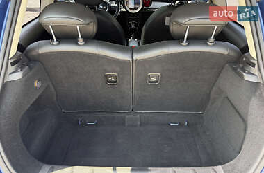Хэтчбек MINI Cooper 2012 в 