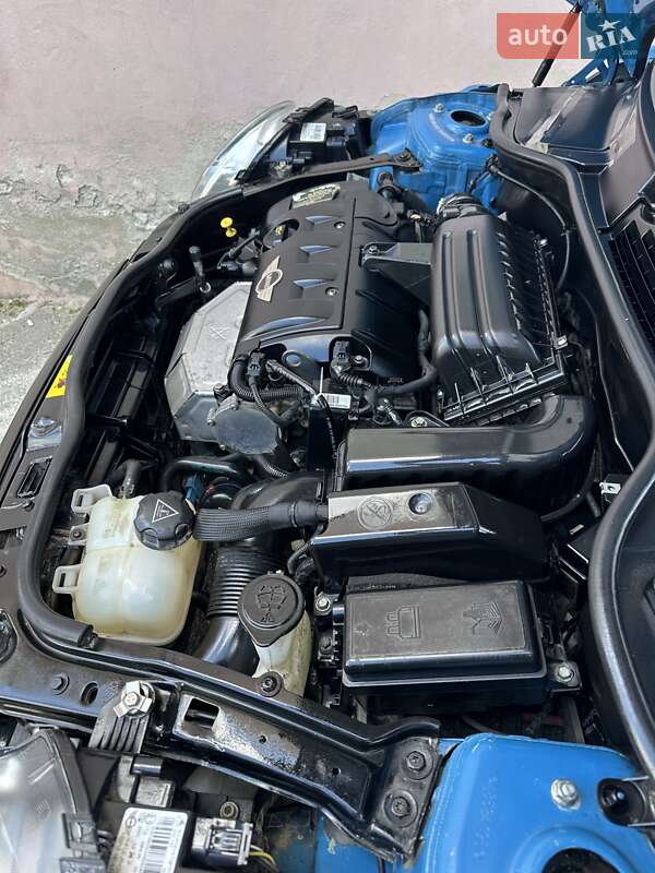 Хэтчбек MINI Cooper 2013 в Черновцах