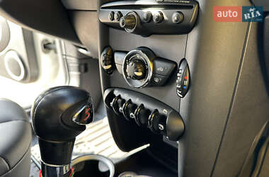 Хэтчбек MINI Cooper 2012 в 