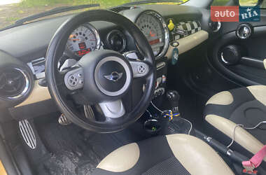 Хетчбек MINI Cooper 2007 в 