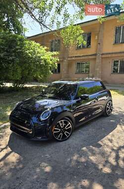 Хэтчбек MINI Cooper 2021 в Одессе