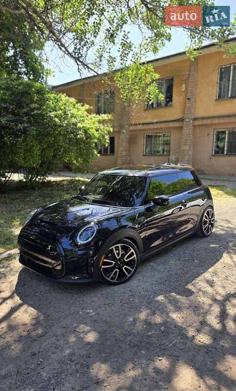 Хэтчбек MINI Cooper 2021 в 