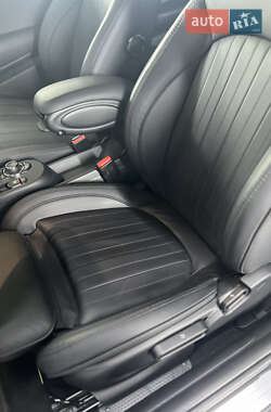Хэтчбек MINI Cooper 2022 в 