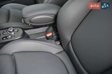 Хэтчбек MINI Cooper 2023 в 