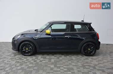 Хэтчбек MINI Cooper 2023 в 