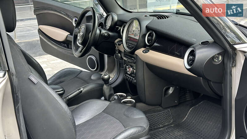 Хэтчбек MINI Cooper 2012 в Полтаве