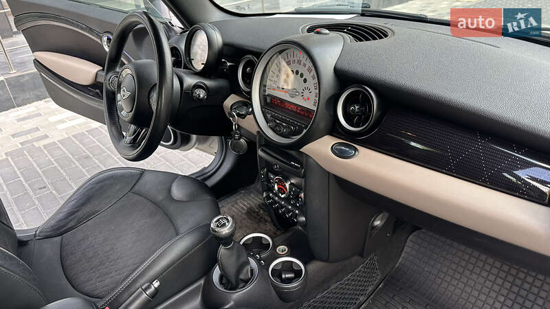 Хэтчбек MINI Cooper 2012 в Полтаве
