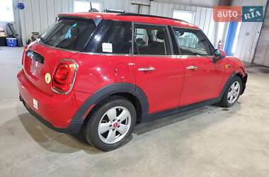 Хэтчбек MINI Cooper 2019 в 