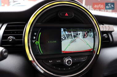 Хэтчбек MINI Cooper 2014 в 