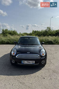 Хэтчбек MINI Cooper 2009 в 