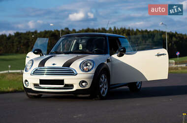 Хэтчбек MINI Cooper 2008 в 