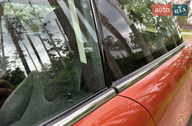 Хэтчбек MINI Cooper 2011 в 