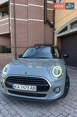 MINI Cooper 2021