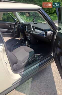 Хэтчбек MINI Cooper 2007 в 
