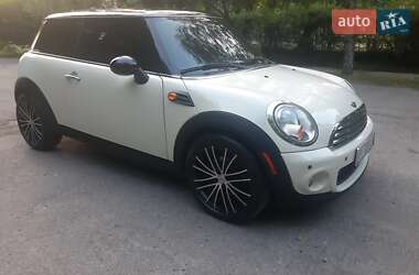 Хэтчбек MINI Cooper 2013 в Хороле