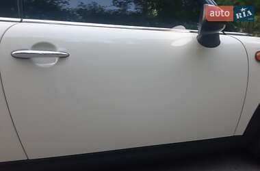 Хэтчбек MINI Cooper 2013 в 